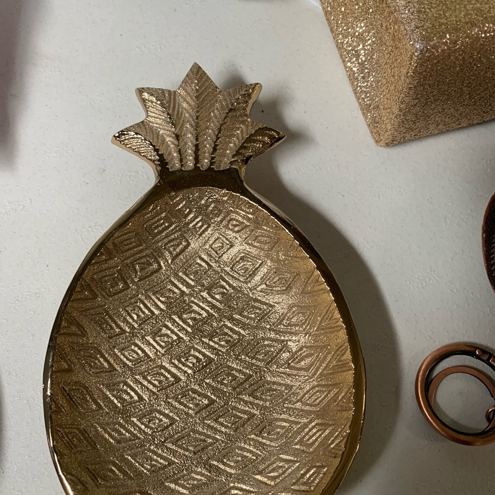 Home Essentials Gold Pineapple Accent Decor